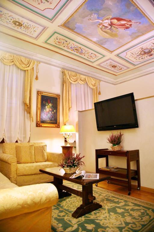 Tornabuoni La Petite Suite Флоренция Екстериор снимка